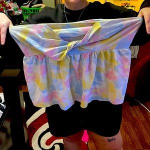 SHEIN Curve Rainbow Mini Crop Top